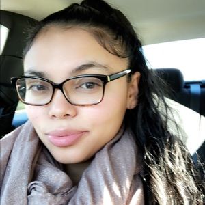 Meet your Posher, Doris